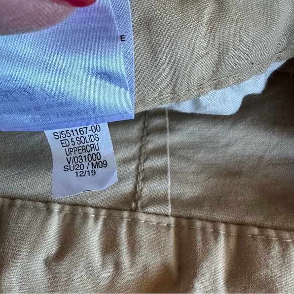EUC Old Navy Size 14 Everyday Khaki Short - Picture 7 of 7